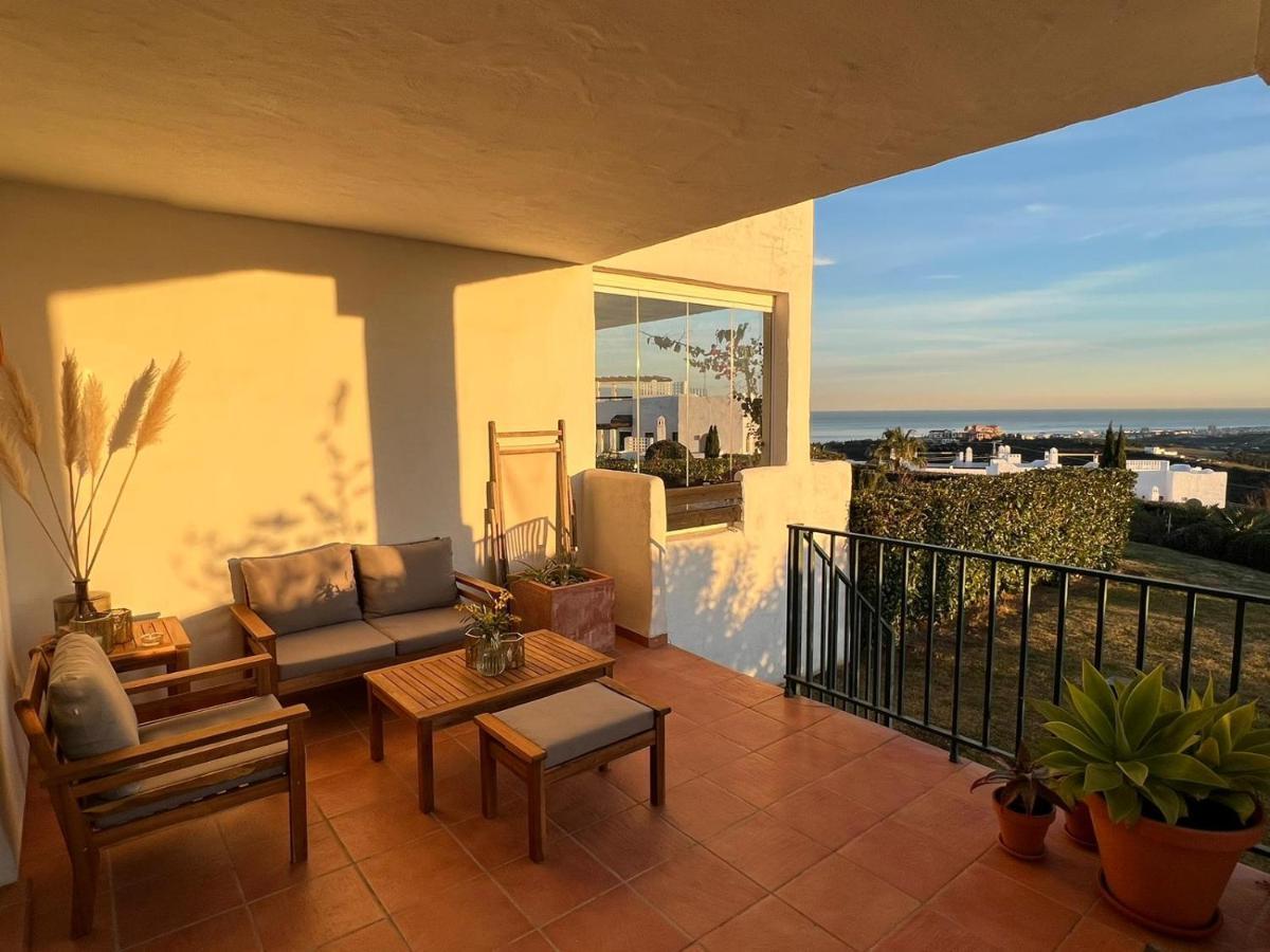 Augusta Views Lägenhet Casares Exteriör bild
